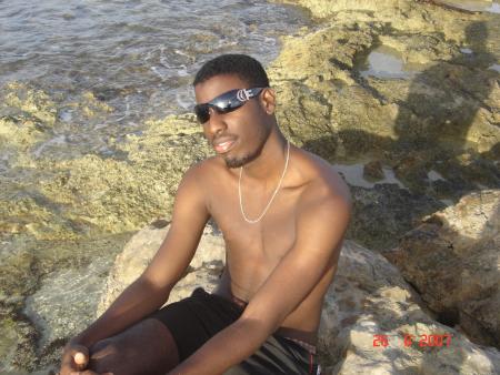 ::::: Lionel ::::::